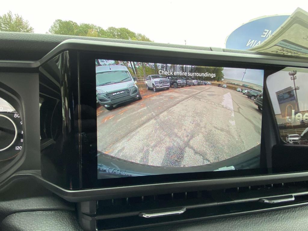 new 2026 Jeep Wrangler car, priced at $36,026