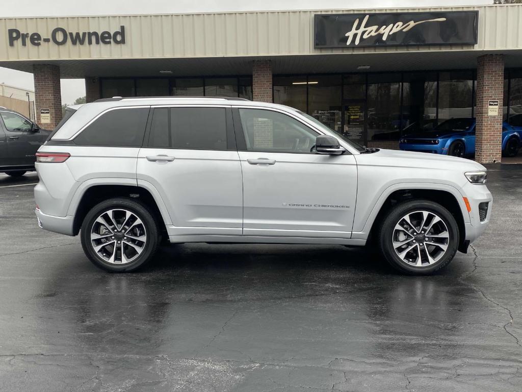 used 2022 Jeep Grand Cherokee car, priced at $36,999