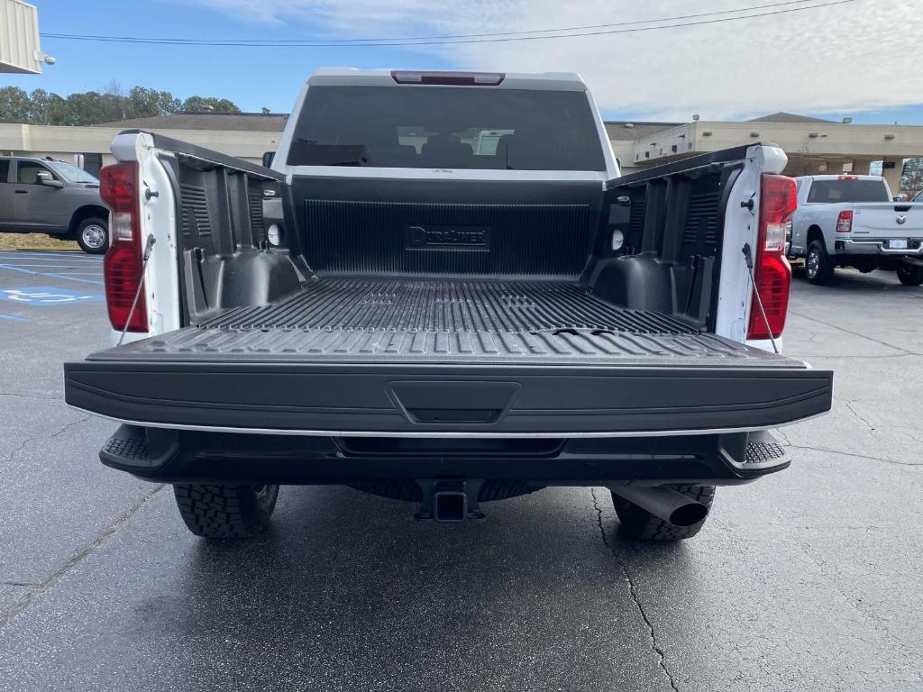 used 2023 Chevrolet Silverado 2500 car, priced at $39,000