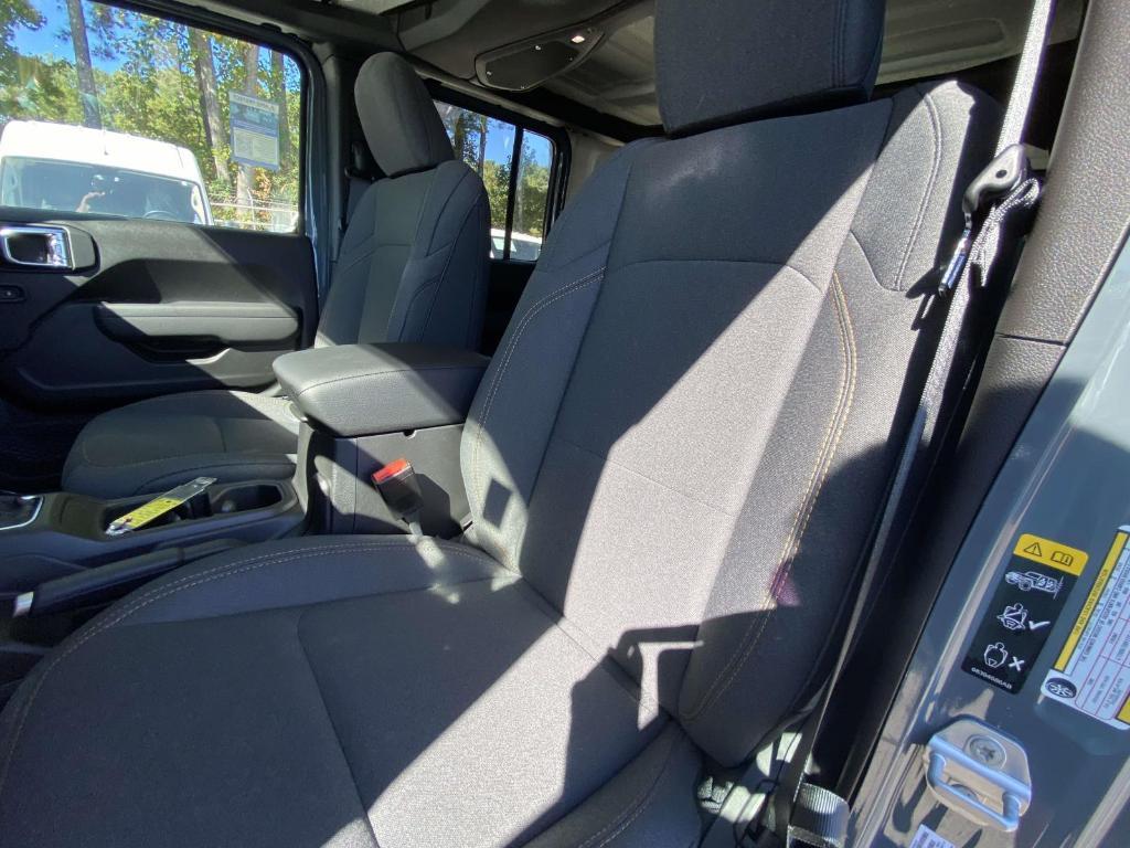 new 2026 Jeep Wrangler car, priced at $50,976