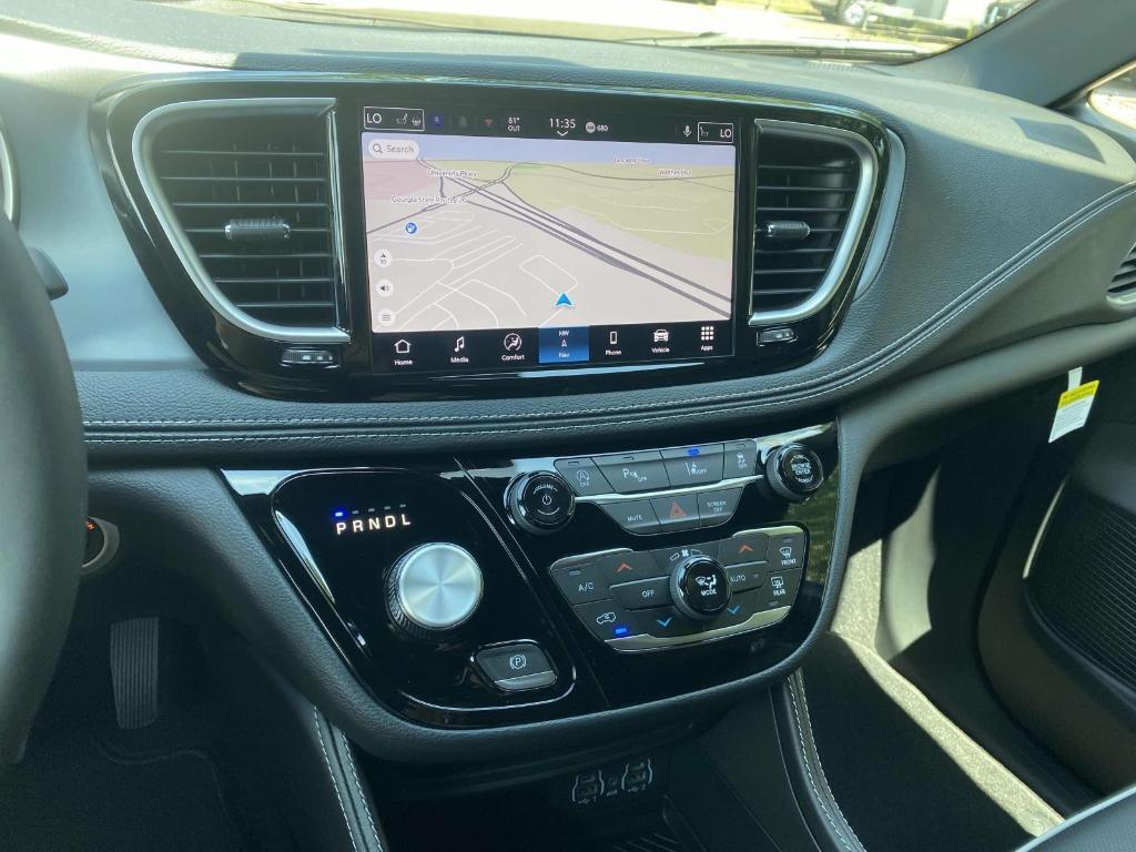 new 2025 Chrysler Pacifica car, priced at $47,953