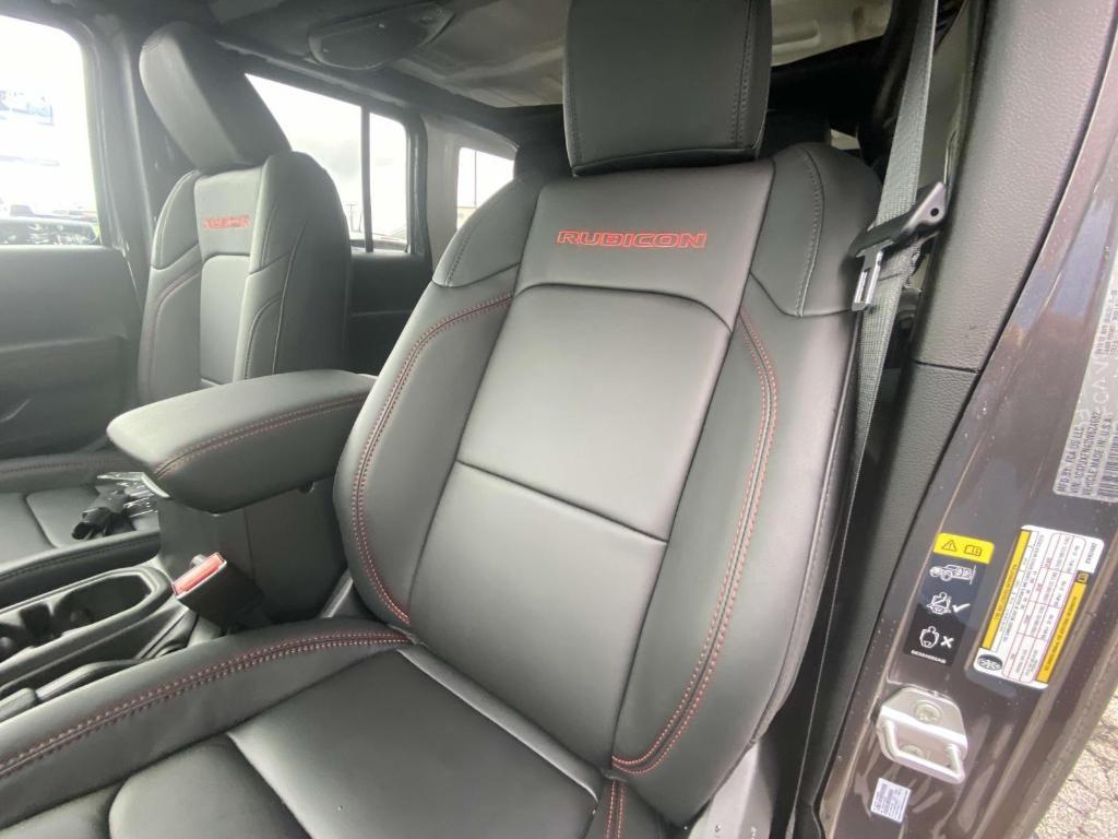 new 2025 Jeep Wrangler car, priced at $58,283