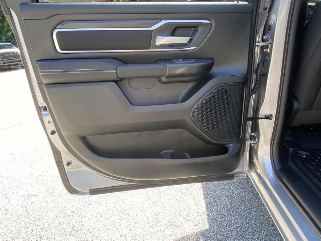 new 2025 Ram 1500 car, priced at $45,043