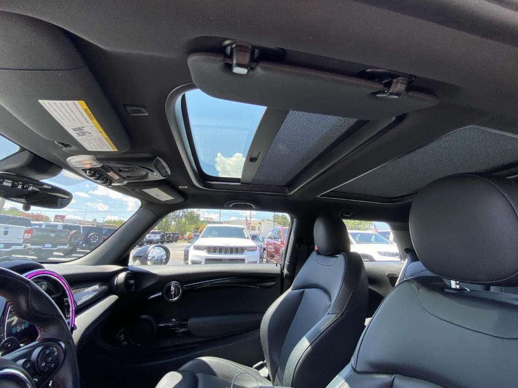 used 2019 MINI Hardtop car, priced at $16,500