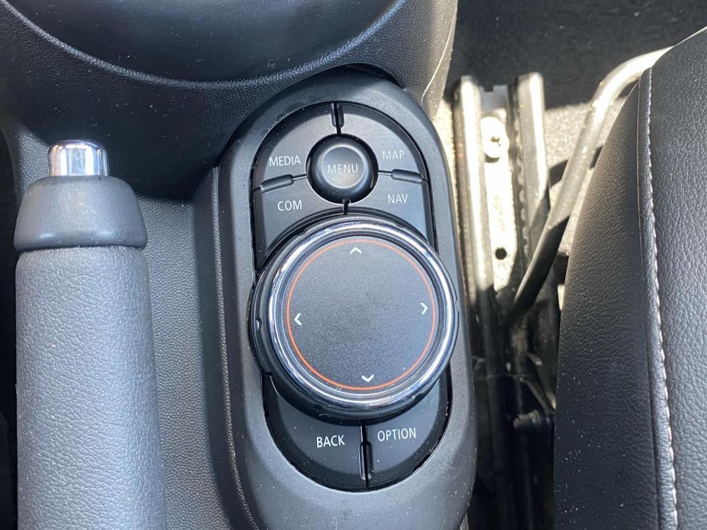 used 2019 MINI Hardtop car, priced at $16,500