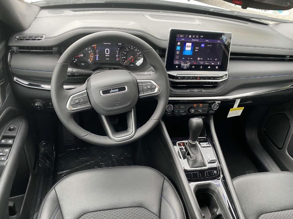 new 2025 Jeep Compass car, priced at $28,355