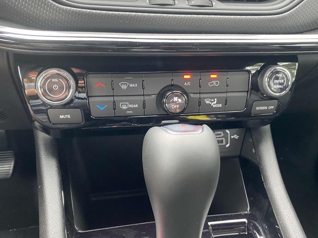 new 2025 Jeep Compass car, priced at $28,355