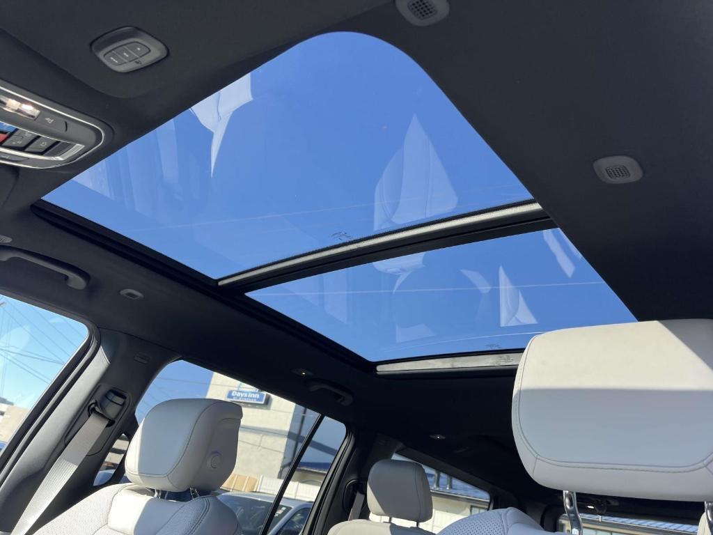 new 2025 Jeep Wagoneer car, priced at $76,123