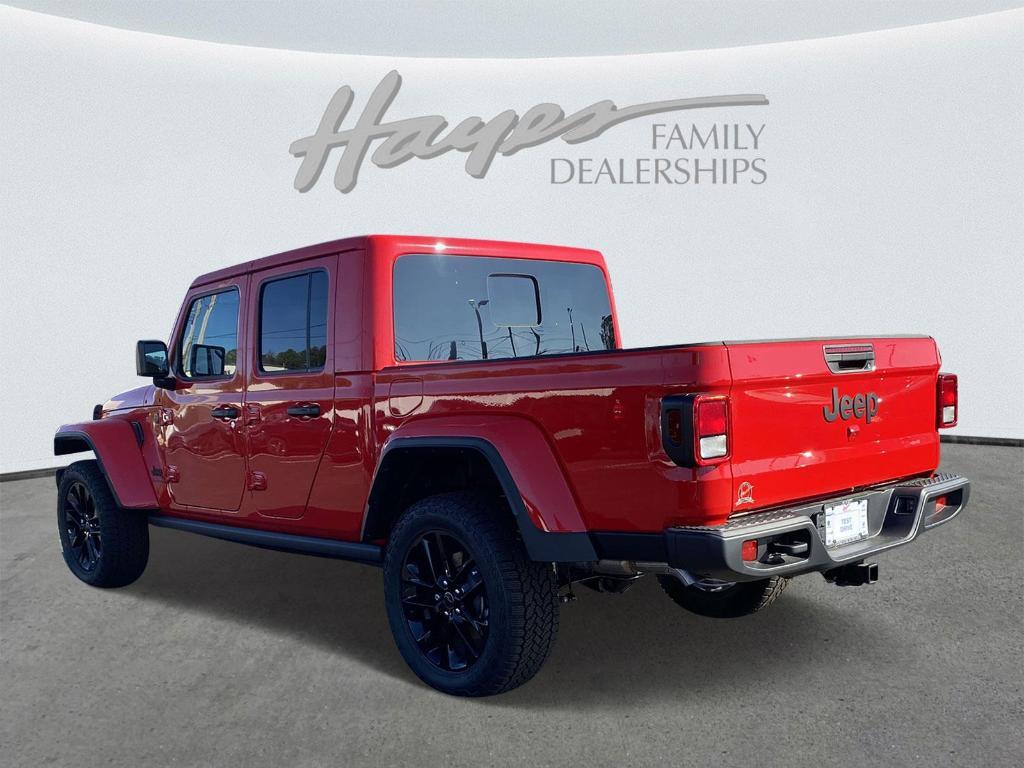 new 2025 Jeep Gladiator car, priced at $40,623