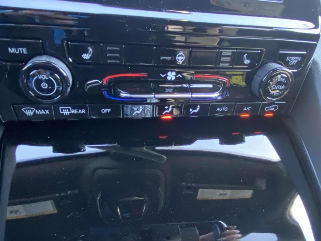 new 2025 Jeep Grand Cherokee car, priced at $39,828