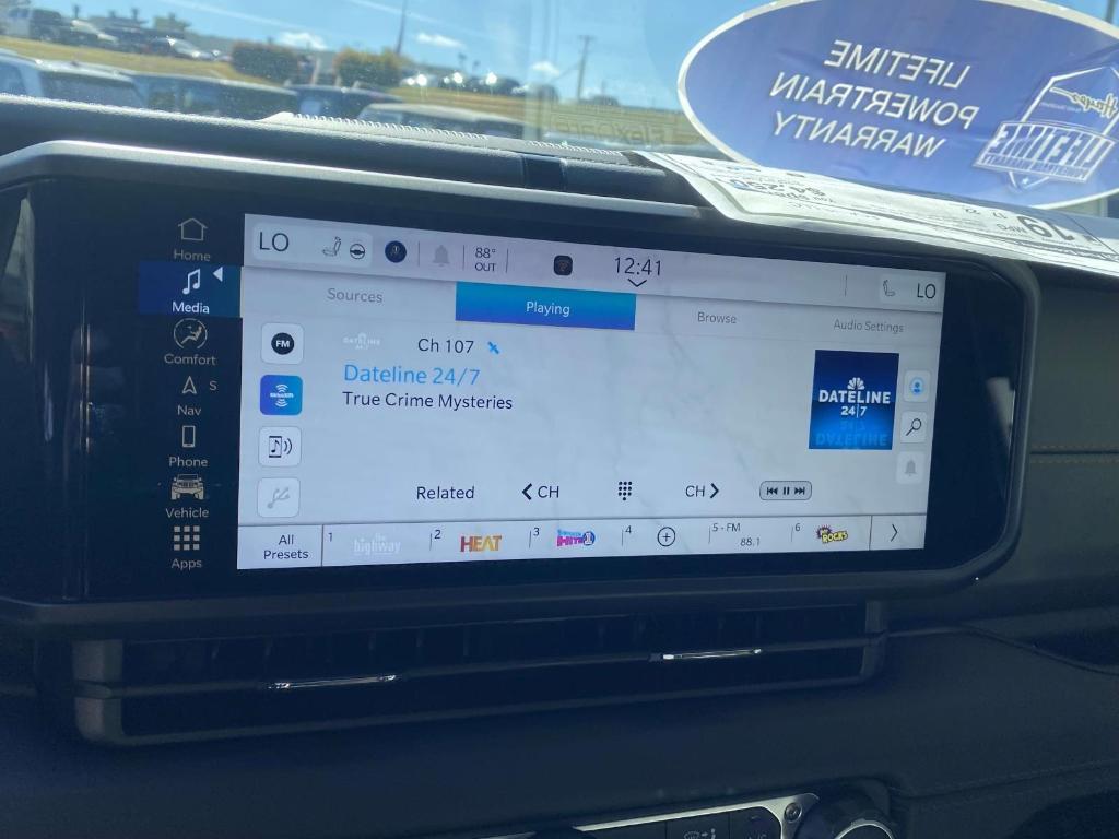 new 2025 Jeep Gladiator car, priced at $57,257