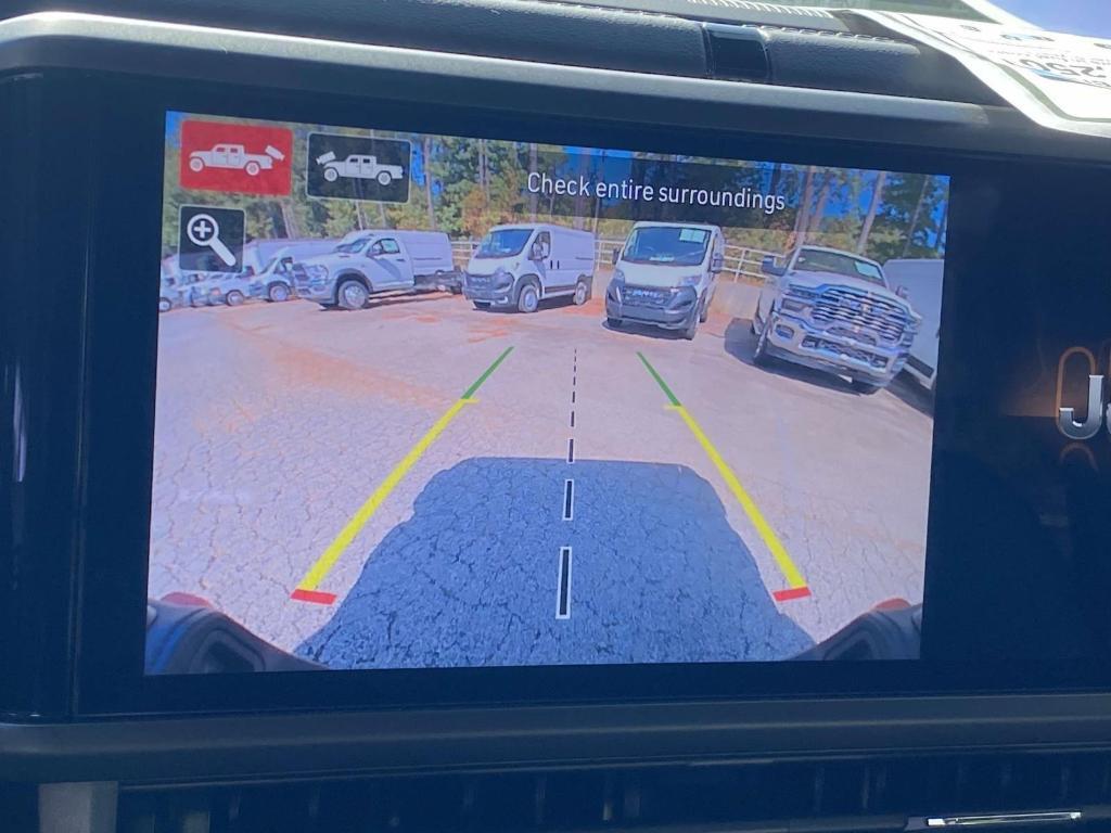 new 2025 Jeep Gladiator car, priced at $57,257