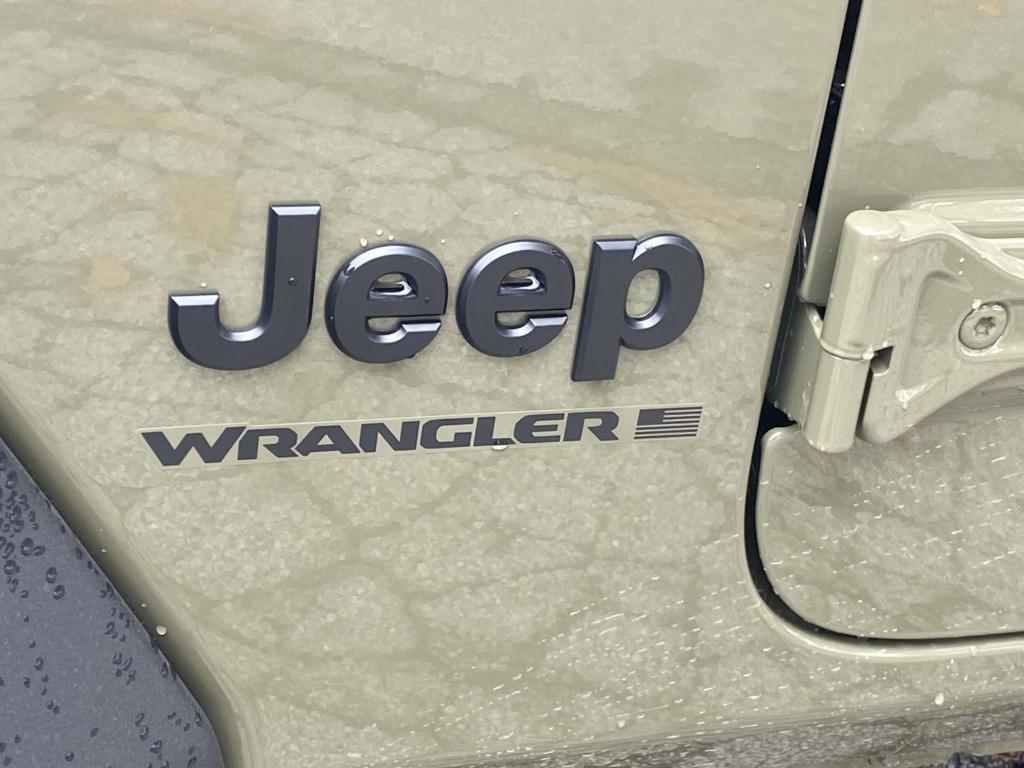 new 2026 Jeep Wrangler car, priced at $44,358