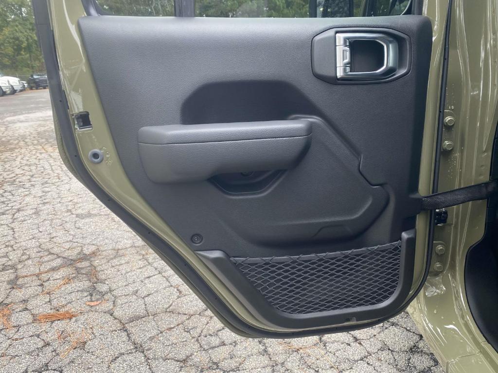 new 2026 Jeep Wrangler car, priced at $44,358