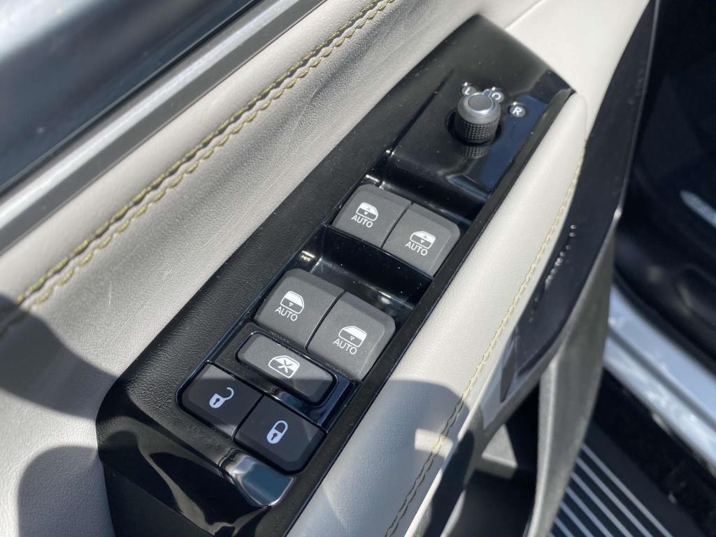 used 2024 Jeep Wagoneer L car, priced at $63,350