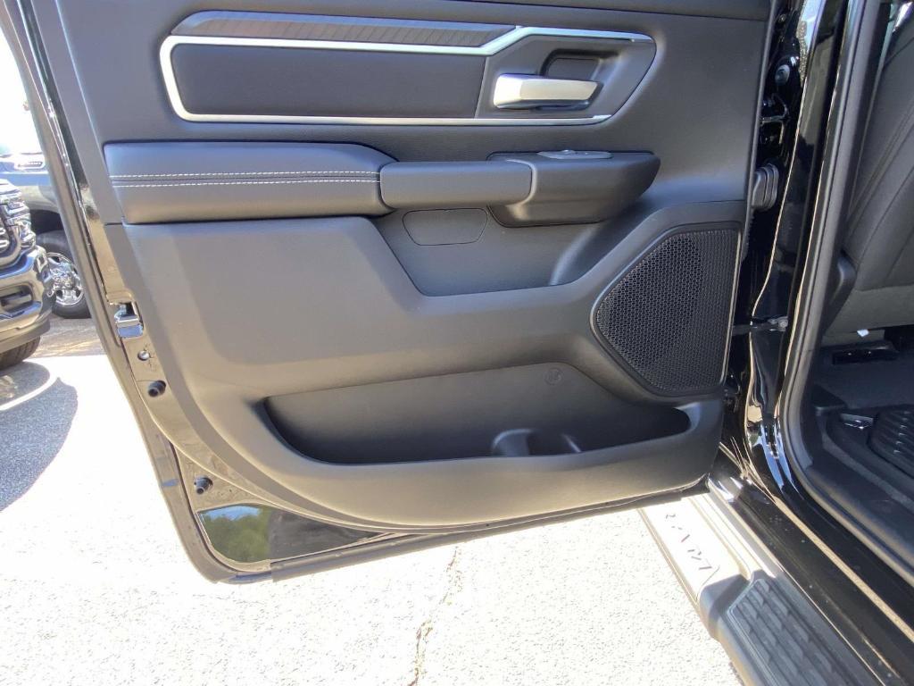 new 2025 Ram 1500 car, priced at $55,433