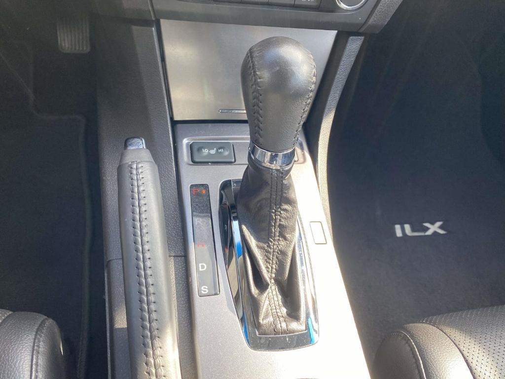 used 2014 Acura ILX car, priced at $12,292