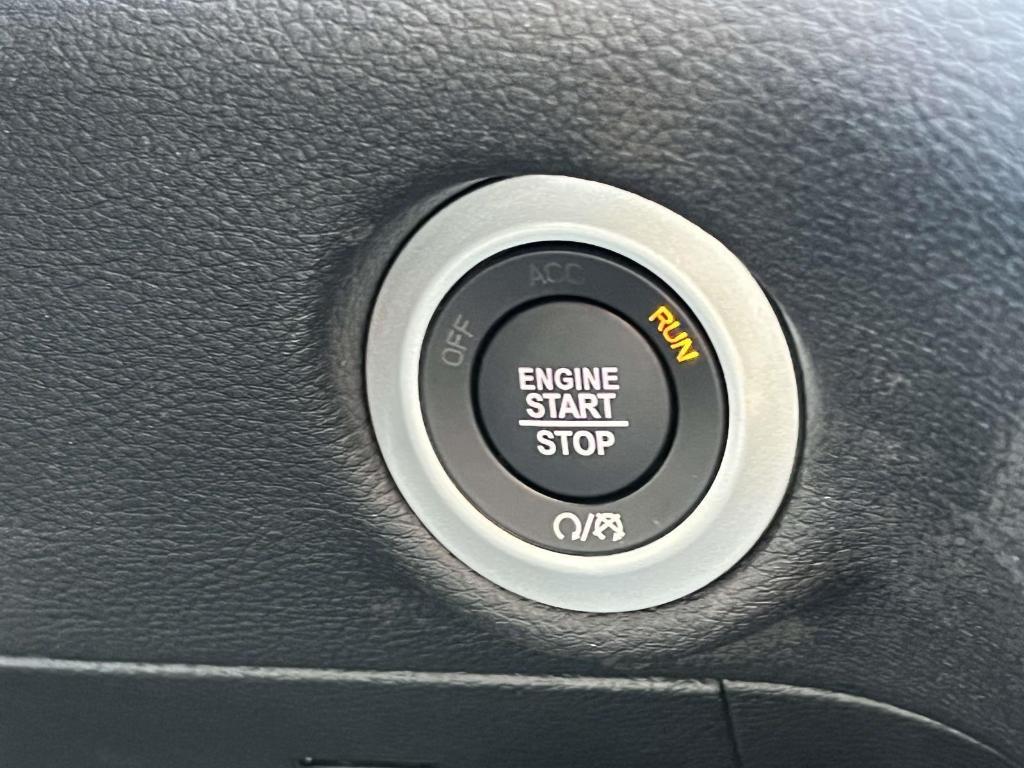 new 2026 Chrysler Pacifica car, priced at $42,127