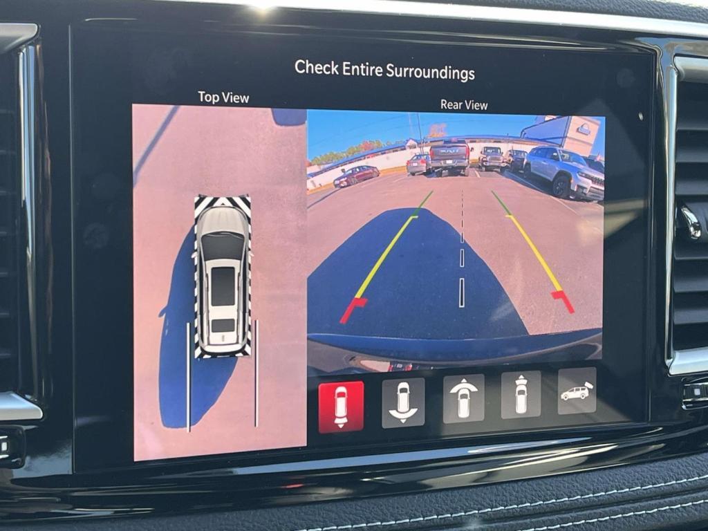 new 2026 Chrysler Pacifica car, priced at $42,127