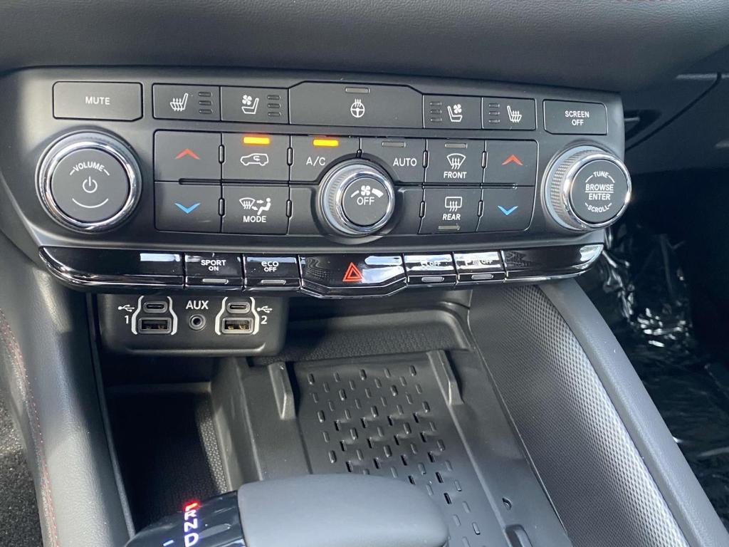 new 2025 Dodge Durango car, priced at $50,897