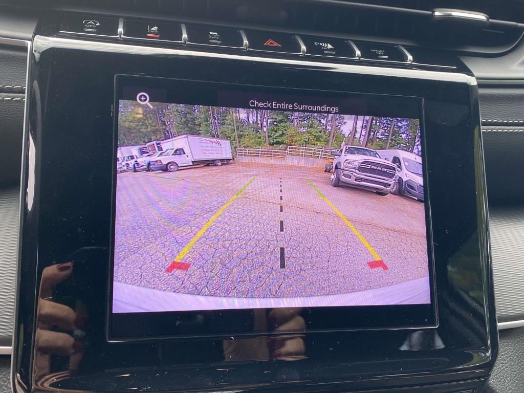 new 2025 Jeep Grand Cherokee car, priced at $35,897