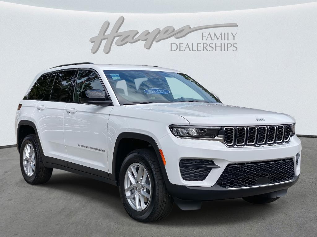 new 2025 Jeep Grand Cherokee car, priced at $33,673