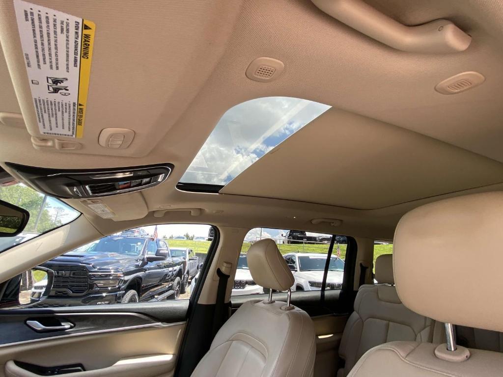 used 2022 Jeep Grand Cherokee L car, priced at $33,000