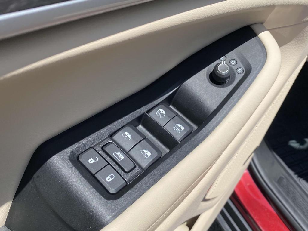 used 2022 Jeep Grand Cherokee L car, priced at $33,000