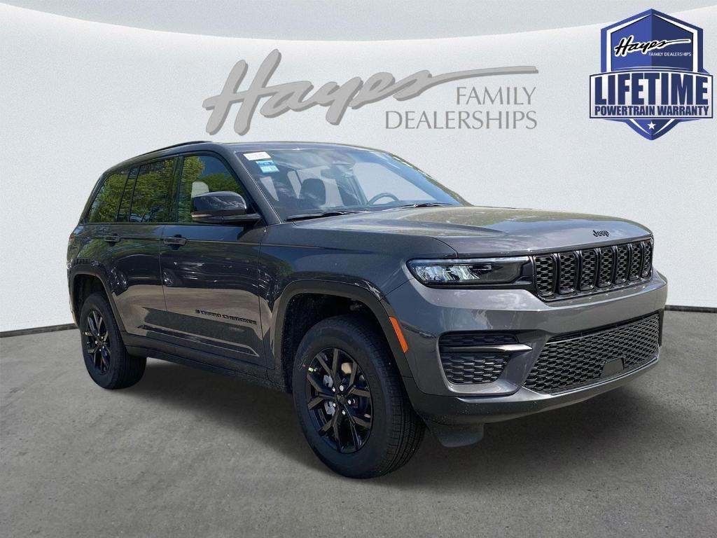 new 2025 Jeep Grand Cherokee car, priced at $40,623