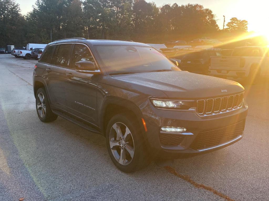 used 2023 Jeep Grand Cherokee car, priced at $31,494