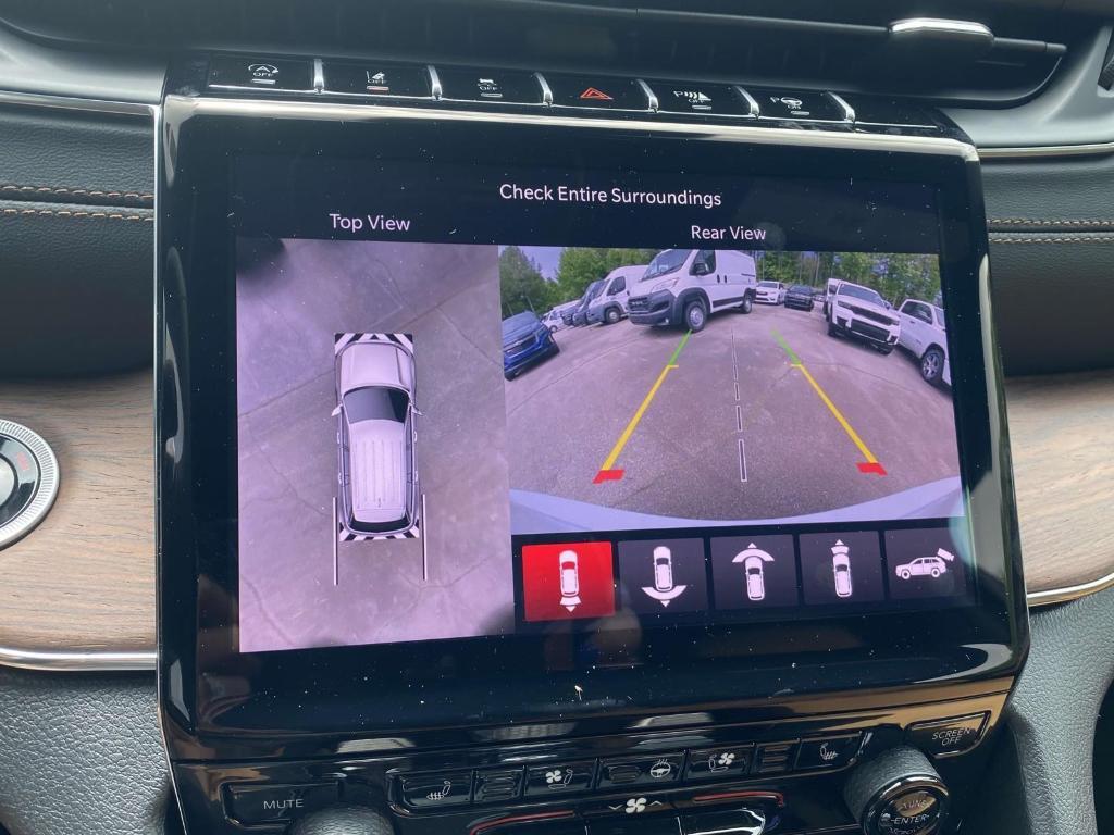 new 2025 Jeep Grand Cherokee car, priced at $56,448