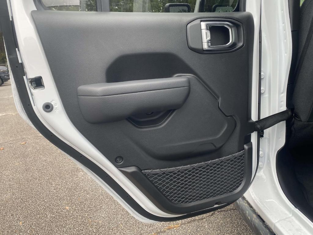 new 2026 Jeep Wrangler car, priced at $54,670