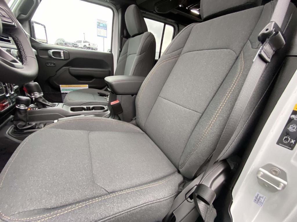 new 2026 Jeep Wrangler car, priced at $54,670