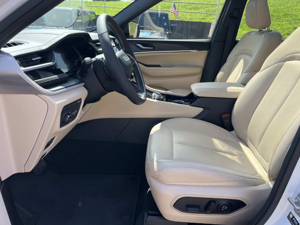 used 2022 Jeep Grand Cherokee 4xe car, priced at $28,500