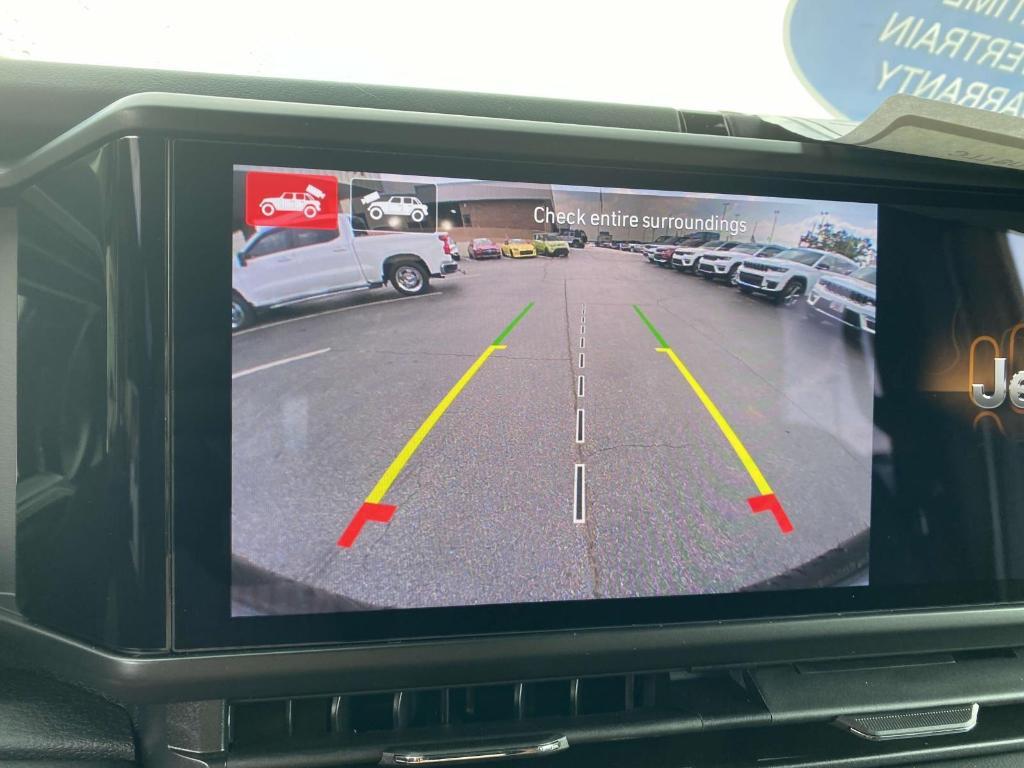 new 2025 Jeep Wrangler car, priced at $55,371