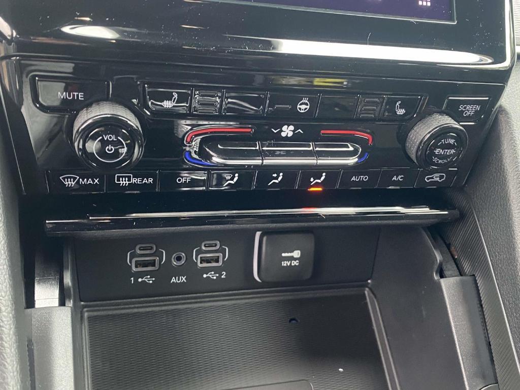 new 2025 Jeep Grand Cherokee car, priced at $44,092