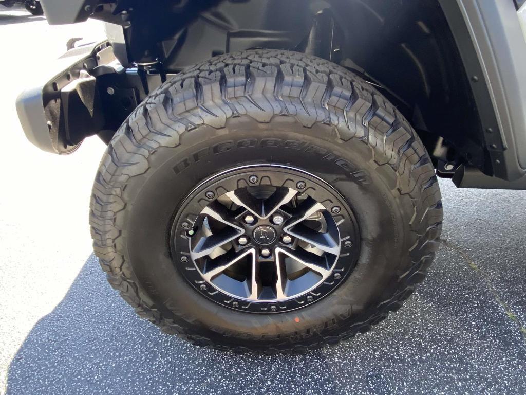 new 2025 Jeep Wrangler car, priced at $54,863