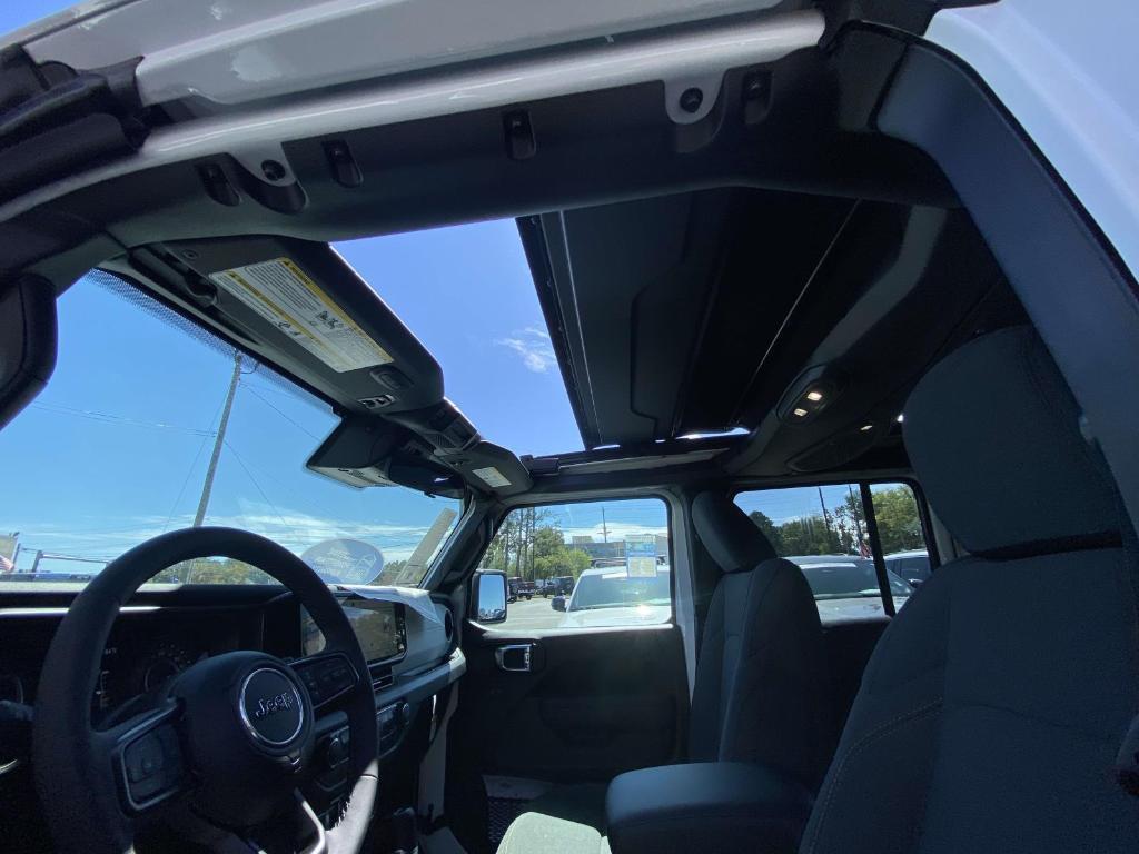 new 2025 Jeep Wrangler car, priced at $54,863