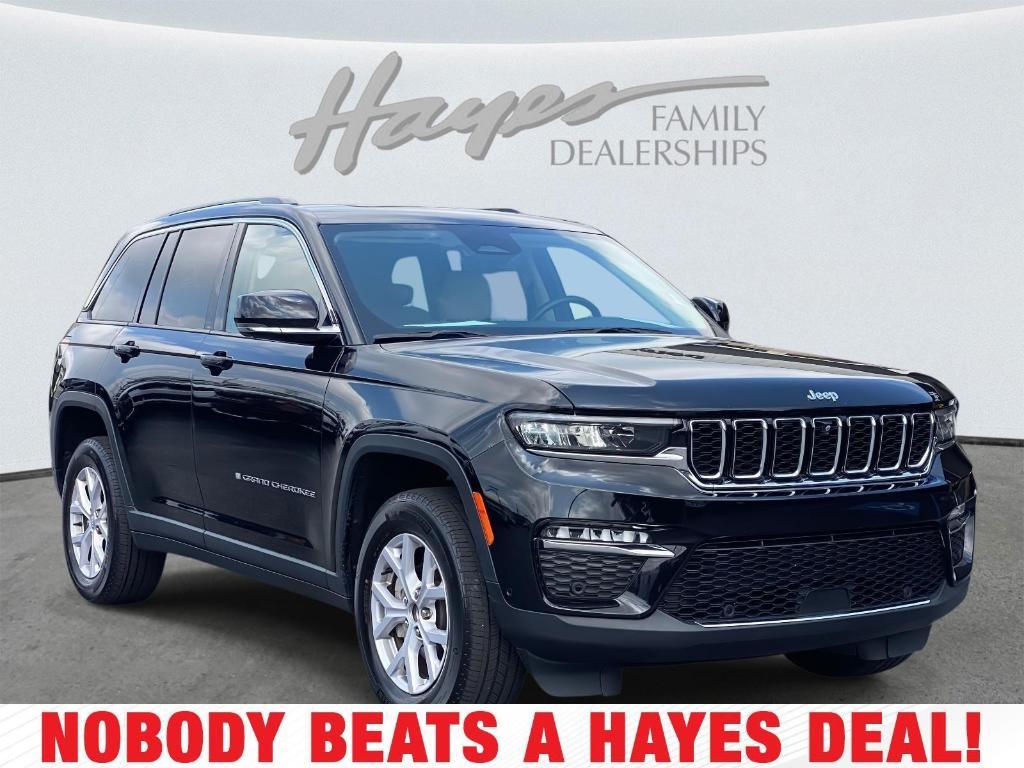 used 2022 Jeep Grand Cherokee car, priced at $29,999