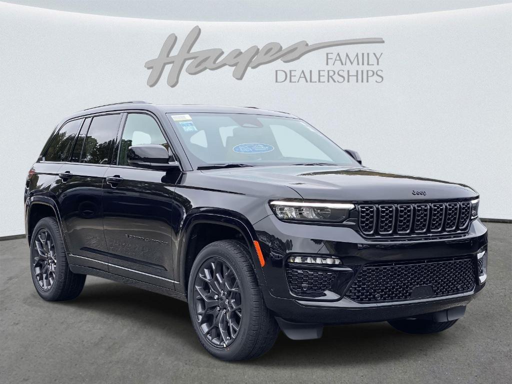 new 2025 Jeep Grand Cherokee car, priced at $58,907
