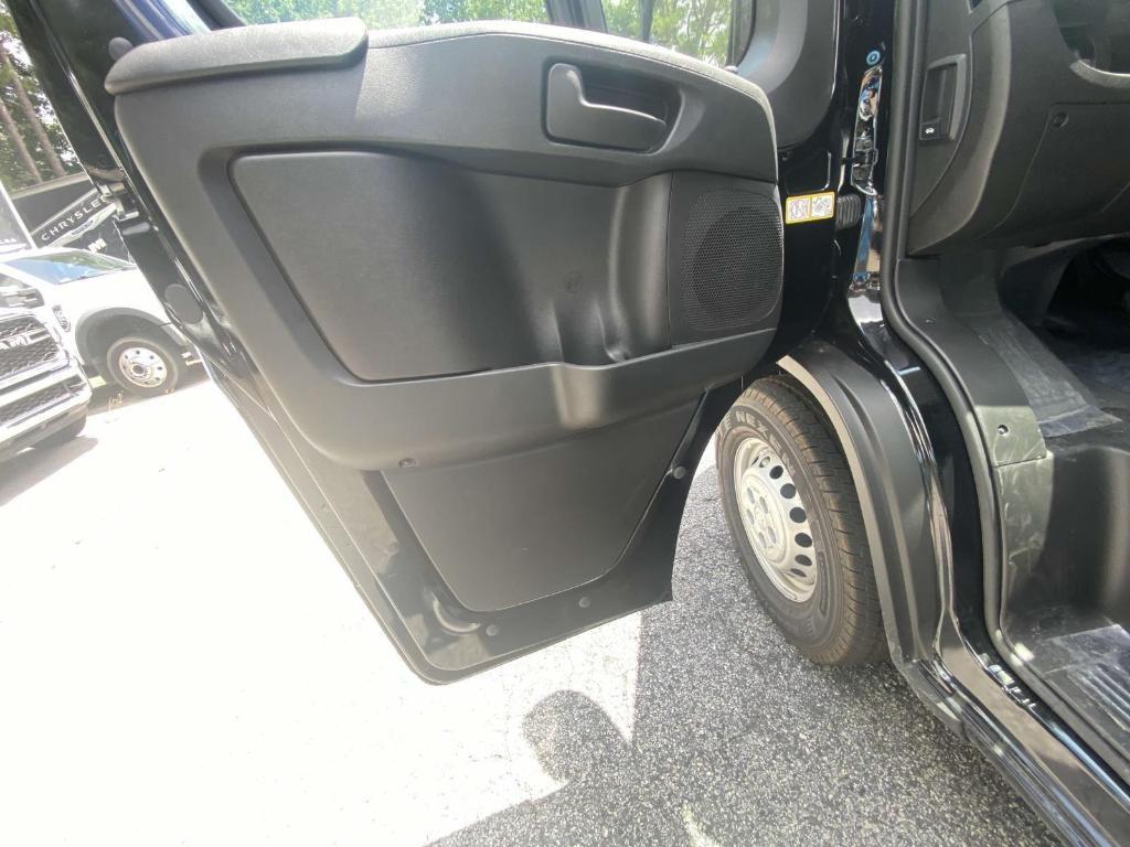 new 2025 Ram ProMaster 2500 car, priced at $49,398