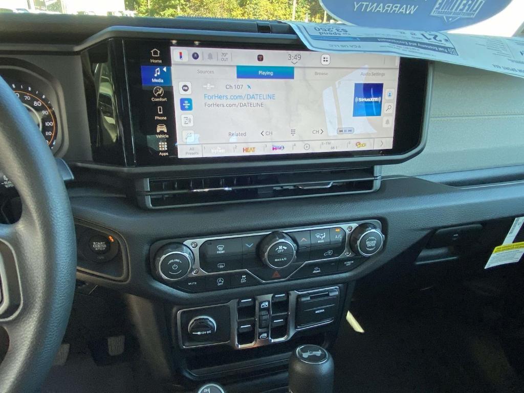 new 2026 Jeep Wrangler car, priced at $42,171