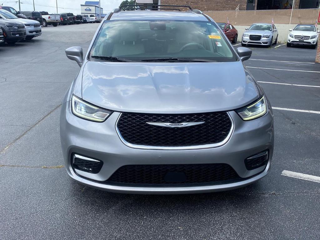 used 2021 Chrysler Pacifica car, priced at $19,231