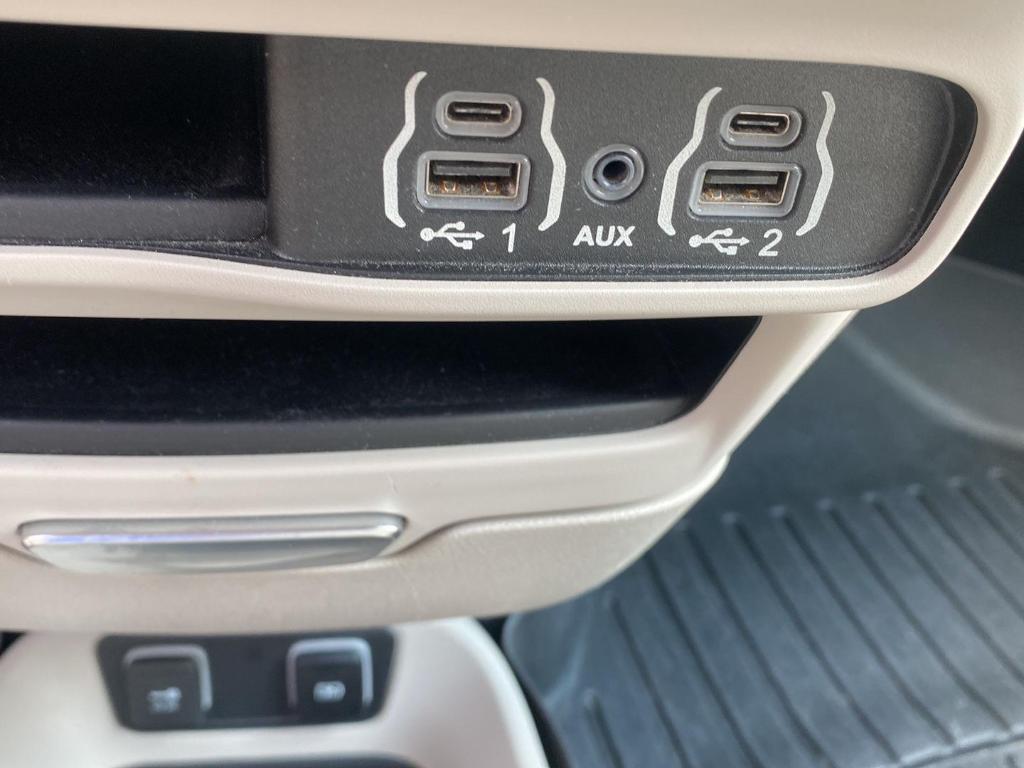 used 2021 Chrysler Pacifica car, priced at $19,231