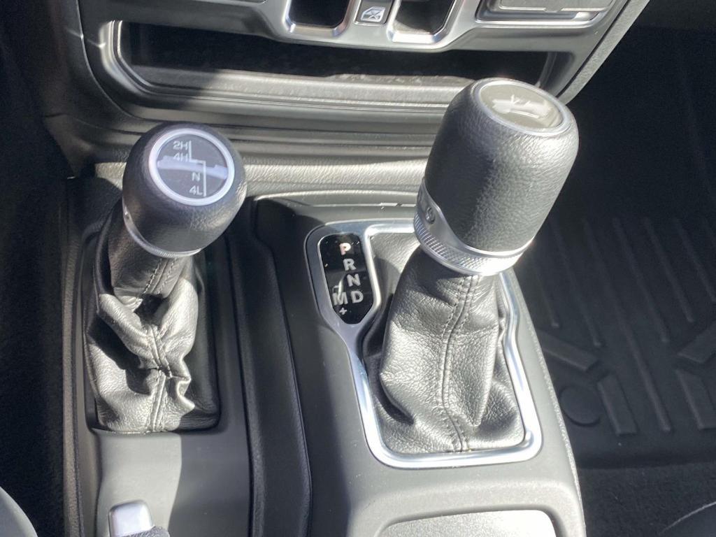 used 2021 Jeep Wrangler Unlimited car, priced at $27,912