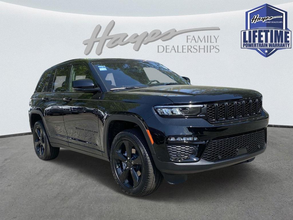 new 2025 Jeep Grand Cherokee car, priced at $49,553