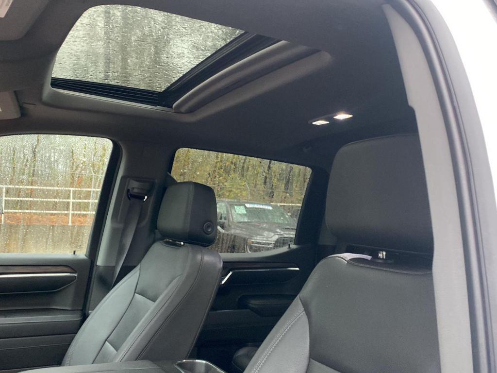 used 2023 GMC Sierra 1500 car, priced at $43,879