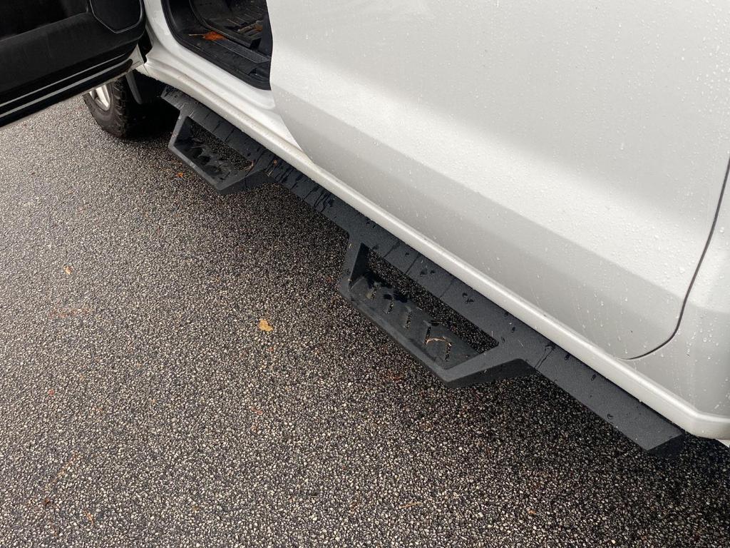 used 2023 GMC Sierra 1500 car, priced at $43,879