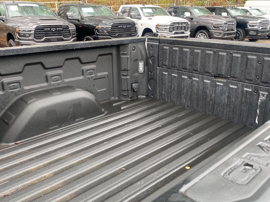 used 2023 GMC Sierra 1500 car, priced at $43,879