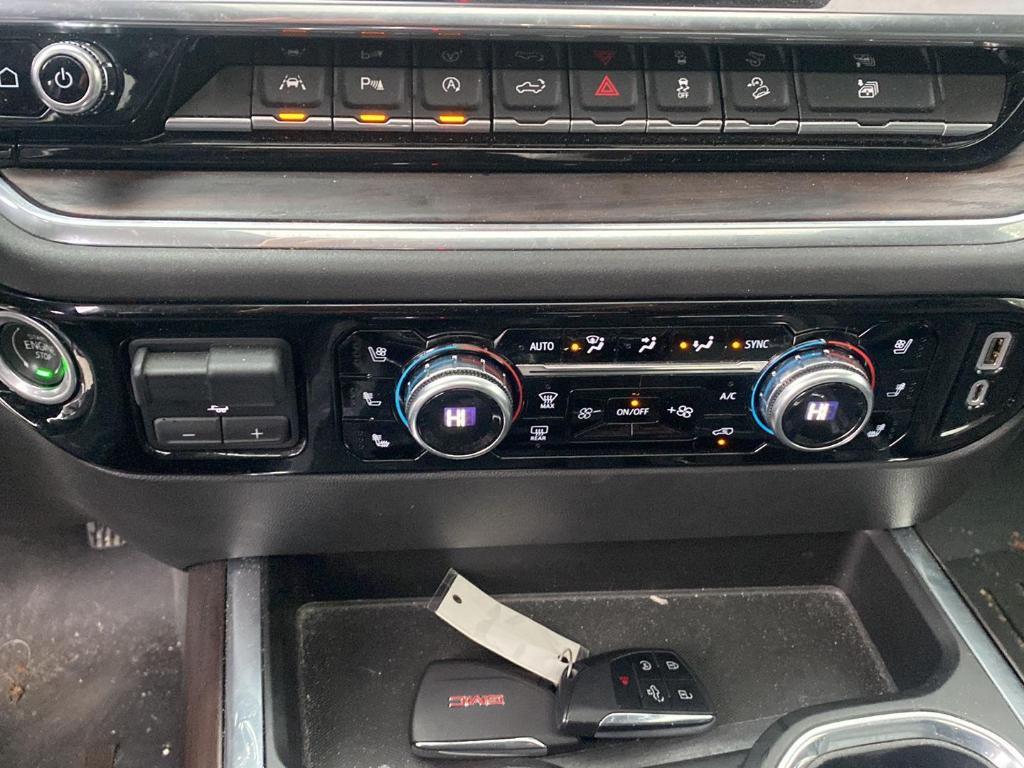 used 2023 GMC Sierra 1500 car, priced at $43,879